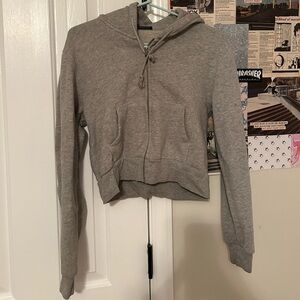 Brandy Melville Gray Cropped Fitted Hoodie